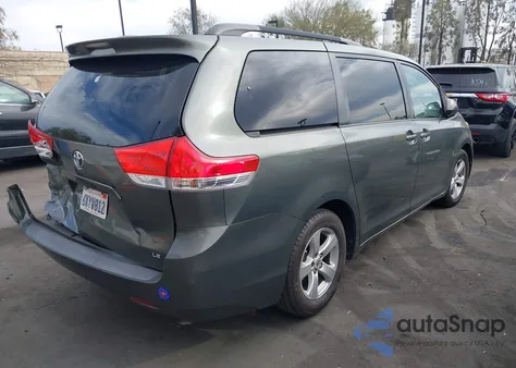 2013 Toyota Sienna Le V6 8 Passenger из США, поврежденный, VIN 5TDKK3DCXDS285852